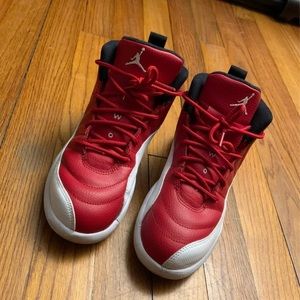 Jordan 12 size 3Y